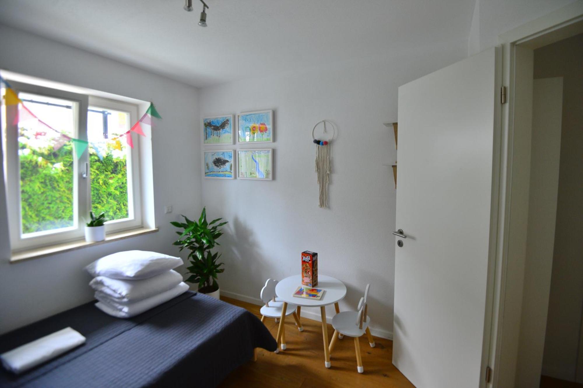 On Zugspitzstrasse
